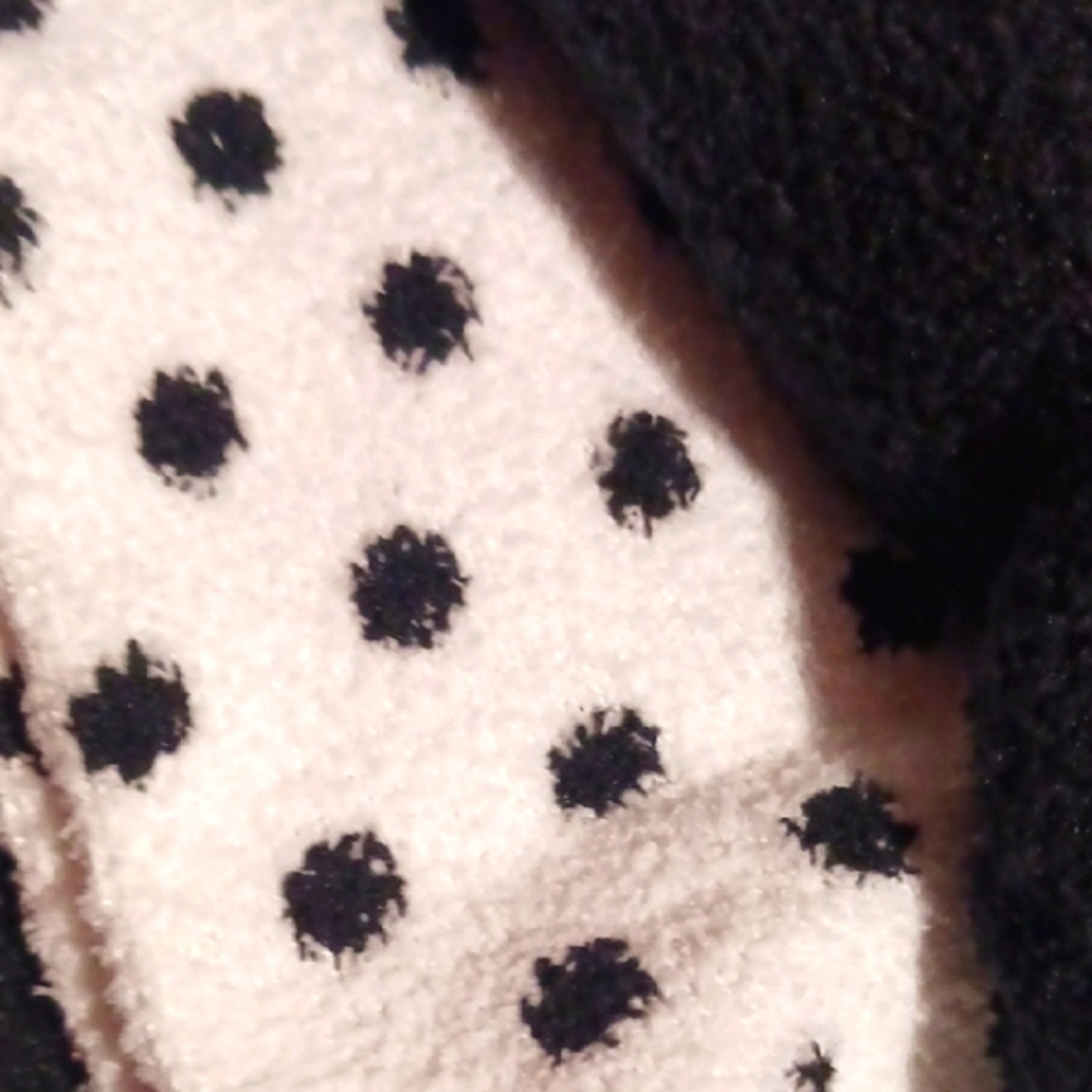 Rae Dunn Love Socks - Black, White, and Pink Embroider 🩷& Print Design ⚜️💝⚜️🩷 - Picture 5 of 8